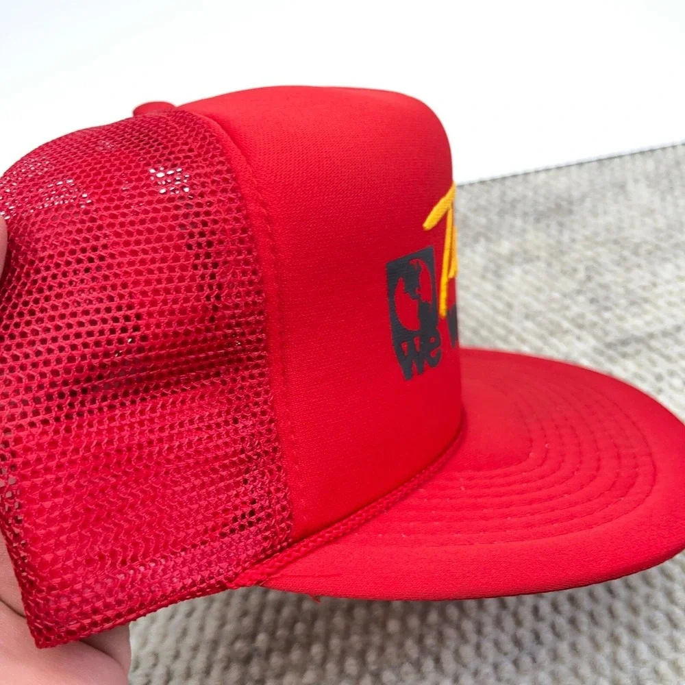 Ace Fashion includes hat
